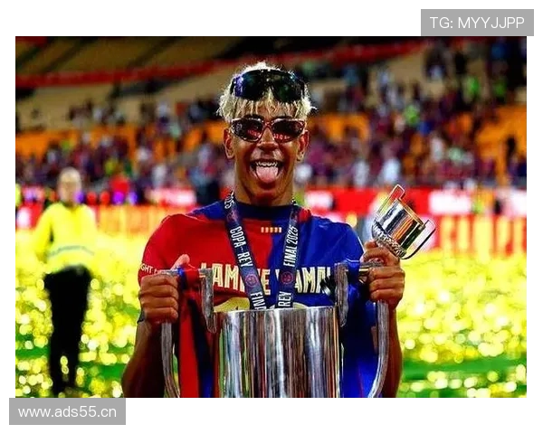 拉明·亚马尔:国家德比完成顶级舞台首秀 拉明·亚马尔:国家德比完成顶级舞台首秀