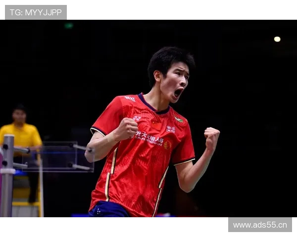 李诗沣训练完直接拎着爱马仕去吃夜宵？