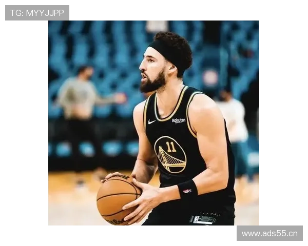 克莱·汤普森无球跑动拉开空间助勇士三分命中率提升