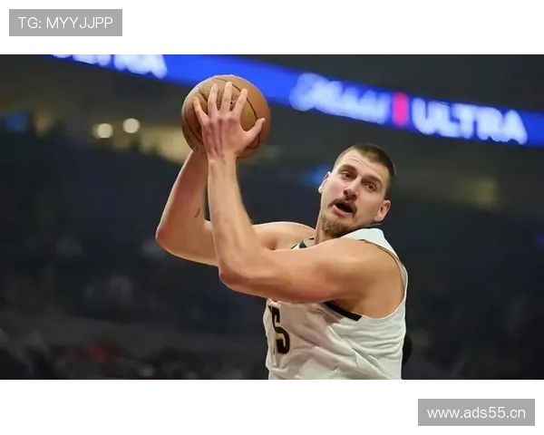 比尔·沃顿内线串联比肩约基奇，篮板助攻均显著提升